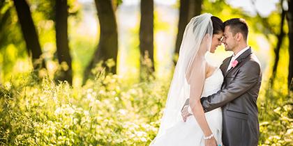 Wedding couple in countryside