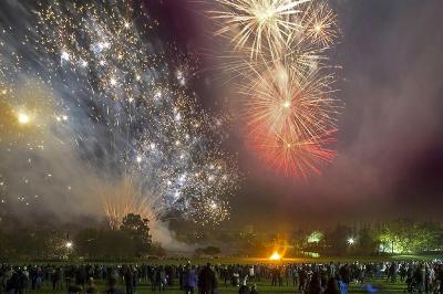 Fireworks at Saltwell Park fireworks at Saltwell Park