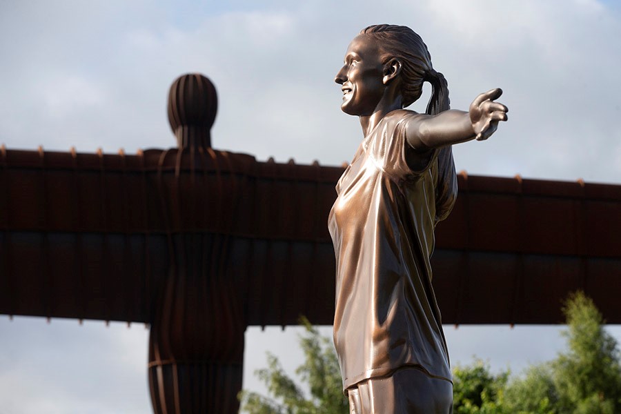 Jill Scott statue with the Angel of the North