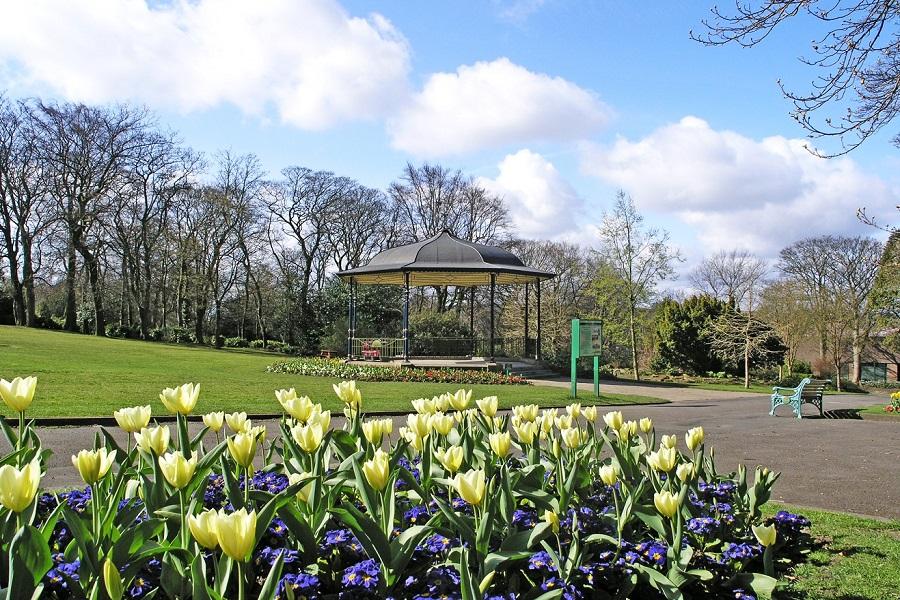 Saltwell bandstand