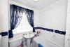 MossPool property bathroom 2