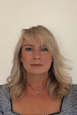 Sandra Watson headshot