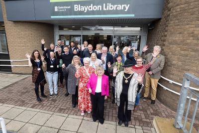 Blaydon Library reopening (900x600)