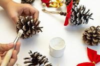 Image representing 100 Years of Christmas Crafts