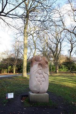 Foliate Carving