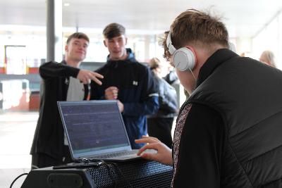 PROJECT DJ